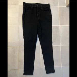 Black Super High Rise American Eagle Jegging